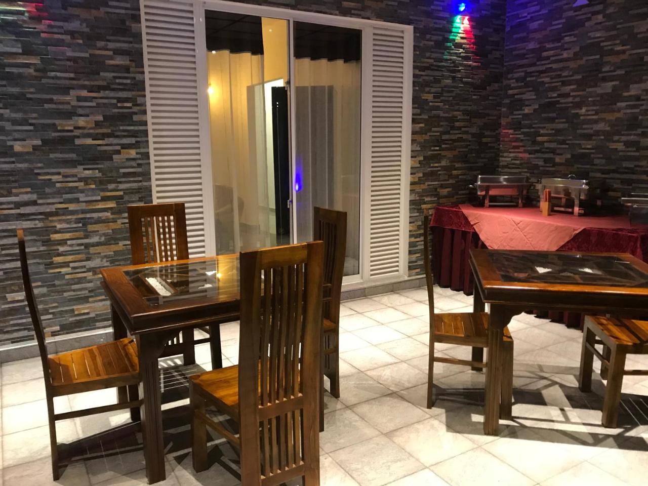 Villaflorence Kadawatha Экстерьер фото